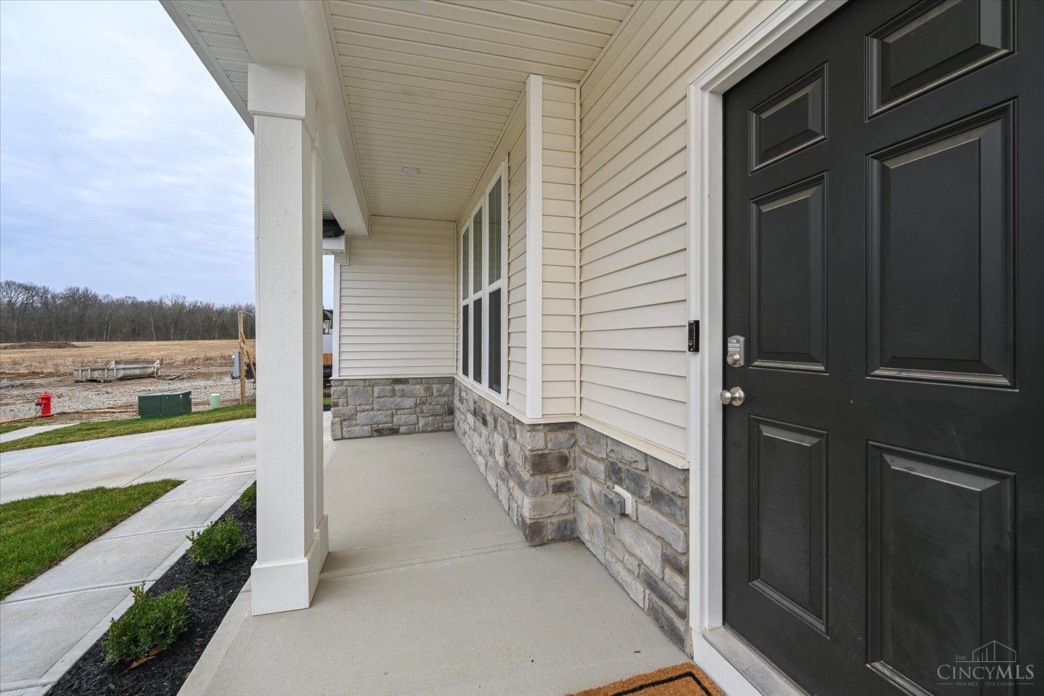 5071 Ross Ridge Road South Lebanon, OH 45152 - Photo 2 of 43