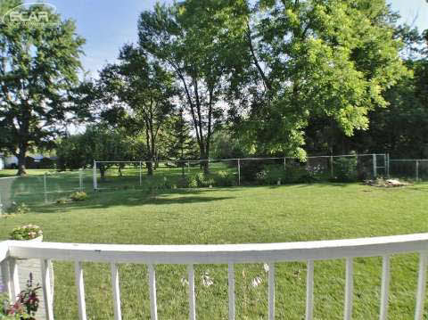 627 Silver Lake Road Linden, MI 48451 - Photo 32 of 44 20444212-31.JPG