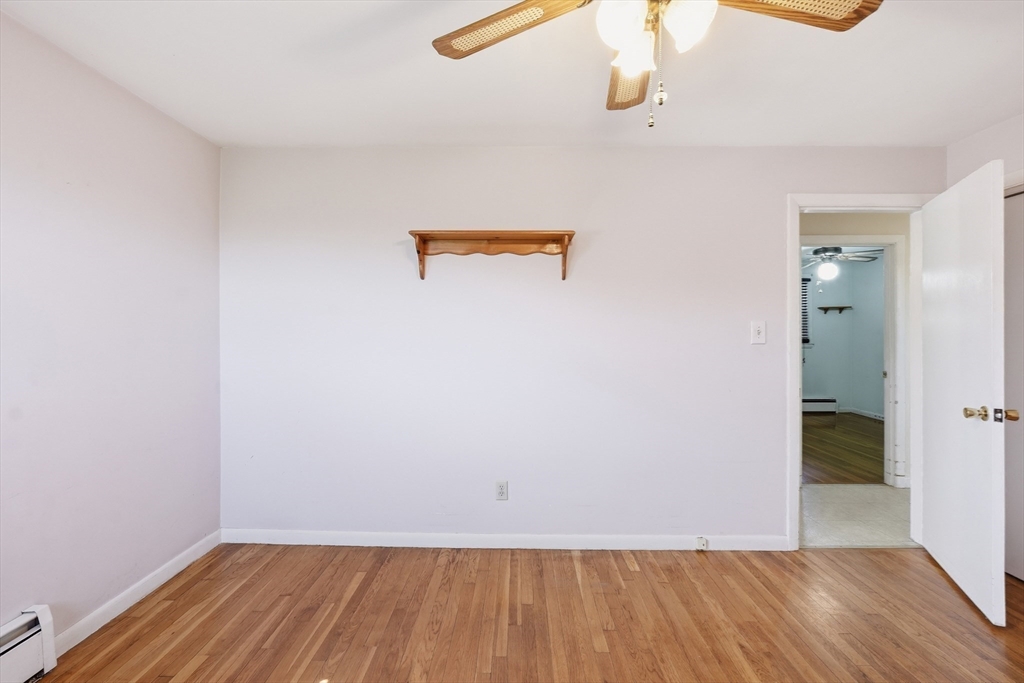 43 Robin Road Worcester, MA 01604 - Photo 27 of 31