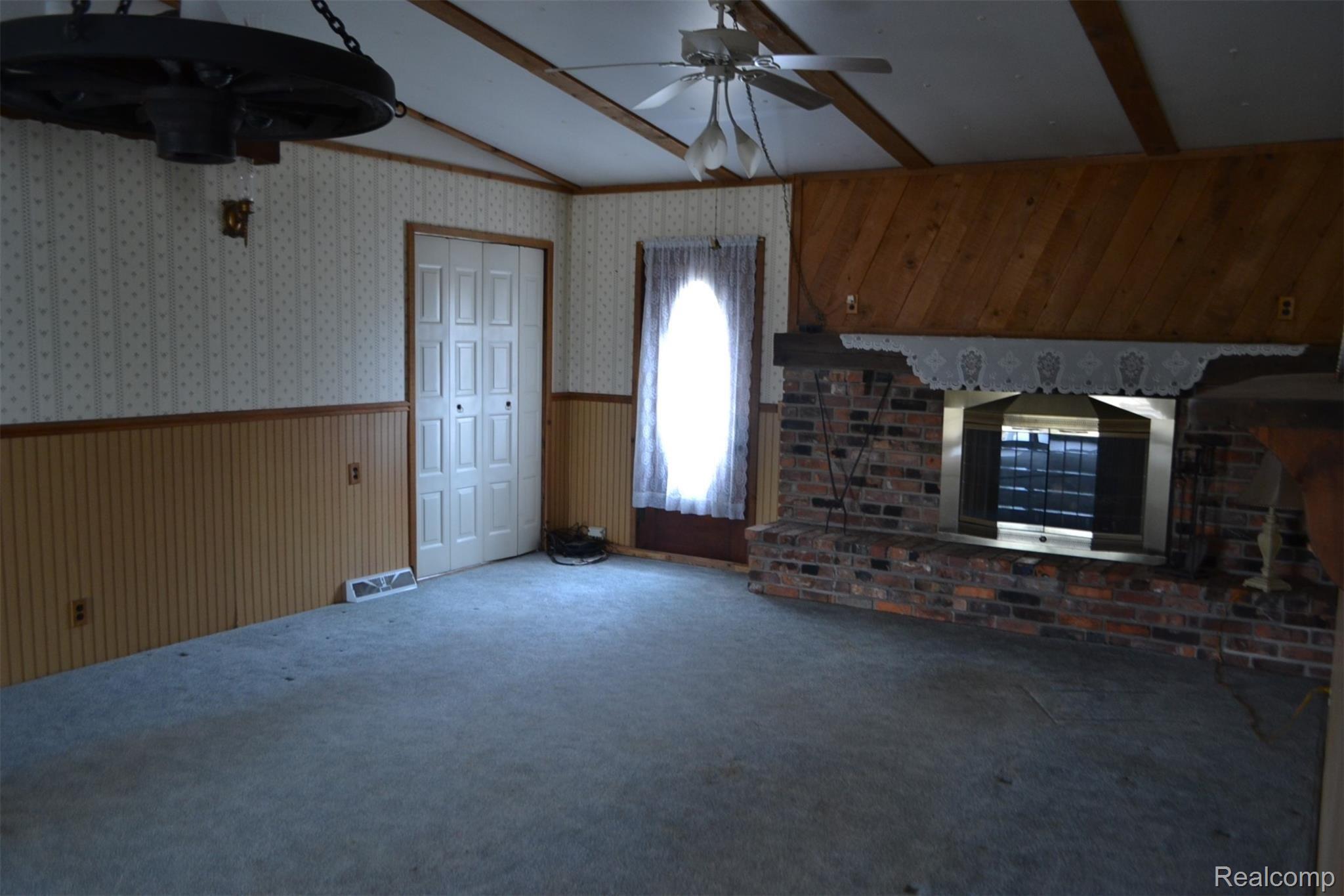 7944 Jefferson Road North Branch, MI 48461 - Photo 7 of 51 DSC_0646.JPG