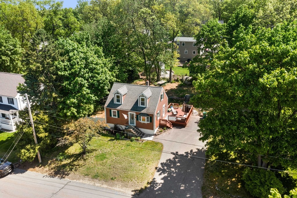 32 Fox Hill Road Billerica, MA 01821 - Photo 5 of 40