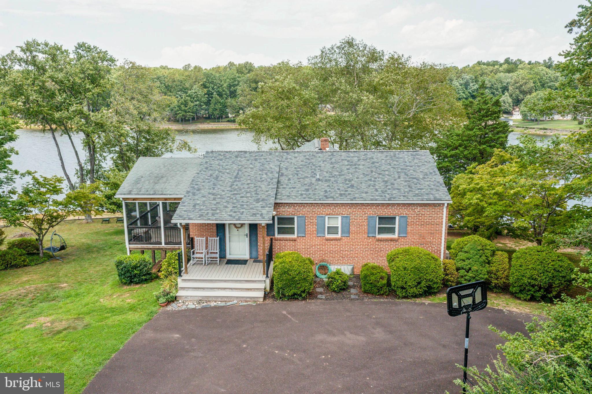 285 Lakeview Circle Louisa, VA 23093 - Photo 34 of 40