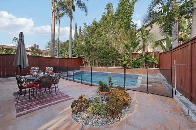 $1,298,000 | 6712 Cantil Street, Carlsbad, CA 92009