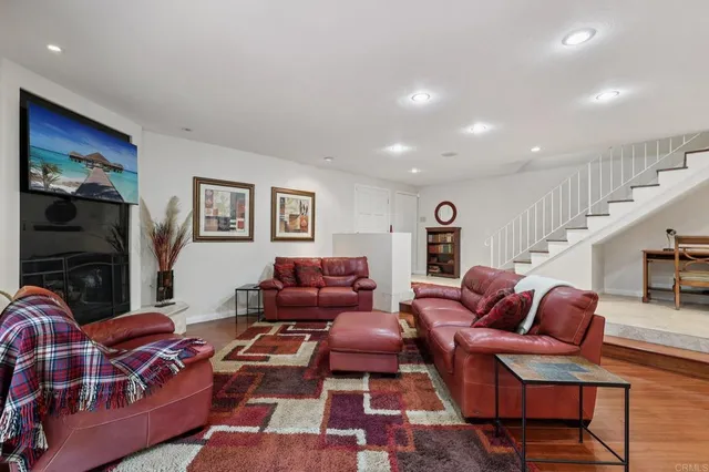 $1,298,000 | 6712 Cantil Street, Carlsbad, CA 92009