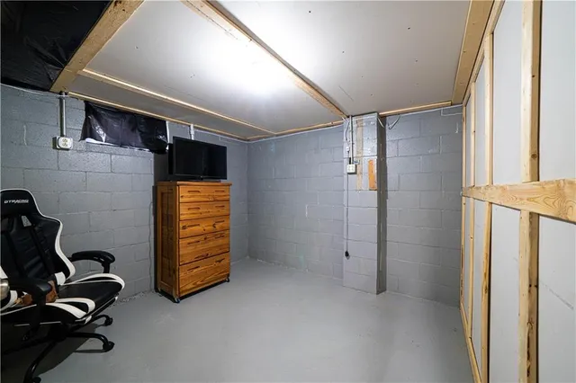 $205,000 | 4709 Maxwell Road, St. Joseph, MO 64505