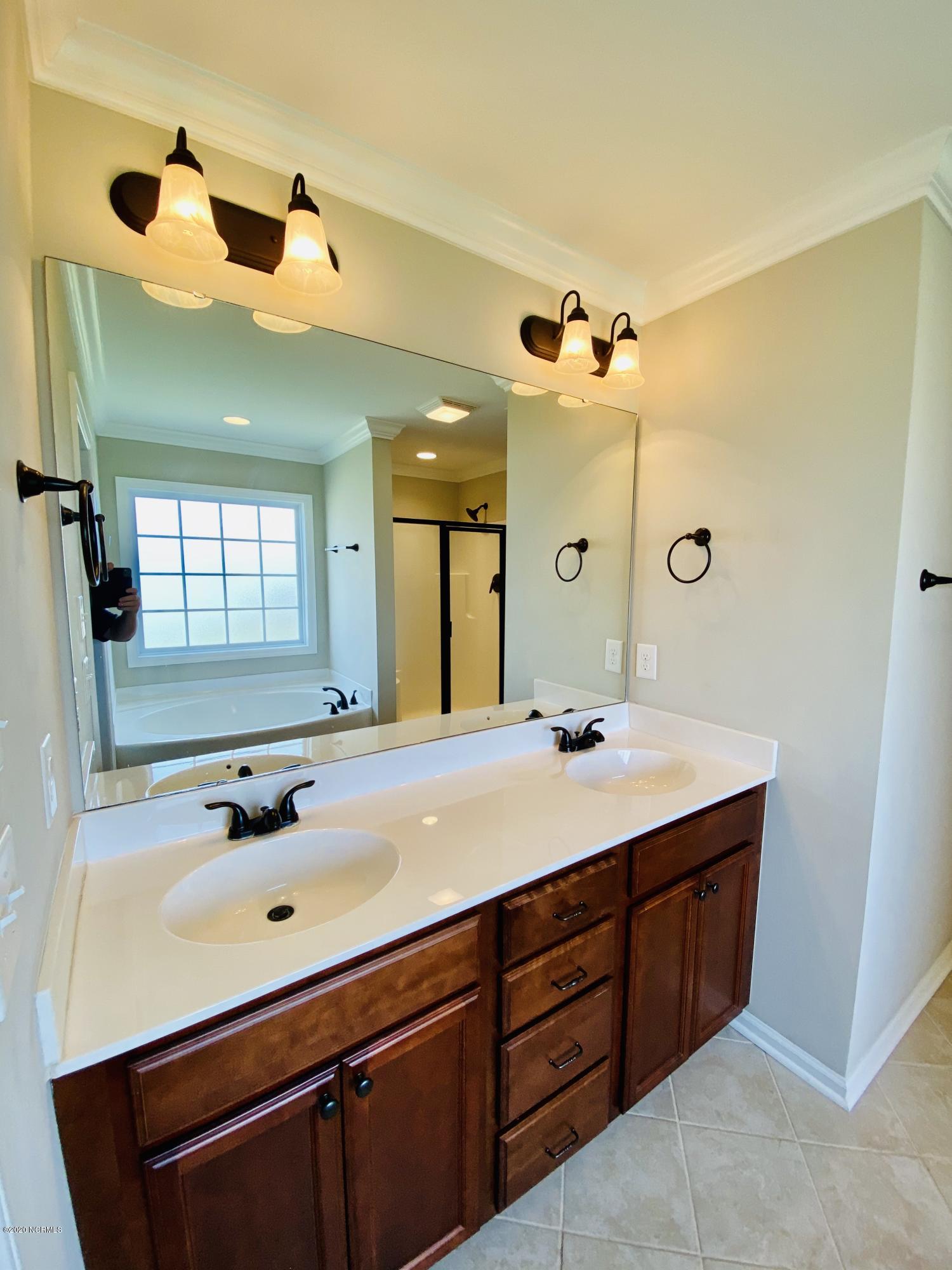 3412 Rounding Bend Drive Winterville, NC 28590 - Photo 24 of 36 Master bathroom