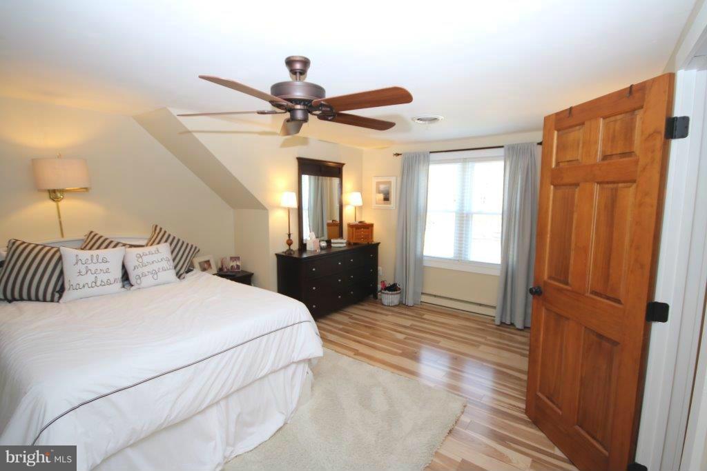 9511 New Road McDaniel, MD 21647 - Photo 22 of 27 Bedroom