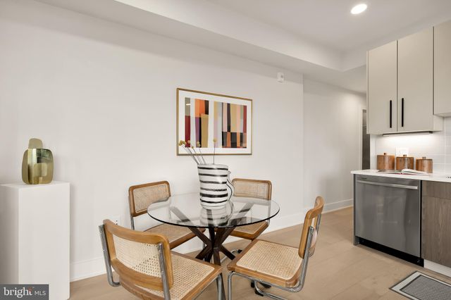 $522,500 | 3934 14th Street Northwest, Unit 302, Washington, DC 20011