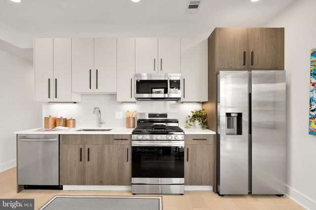 $522,500 | 3934 14th Street Northwest, Unit 302, Washington, DC 20011