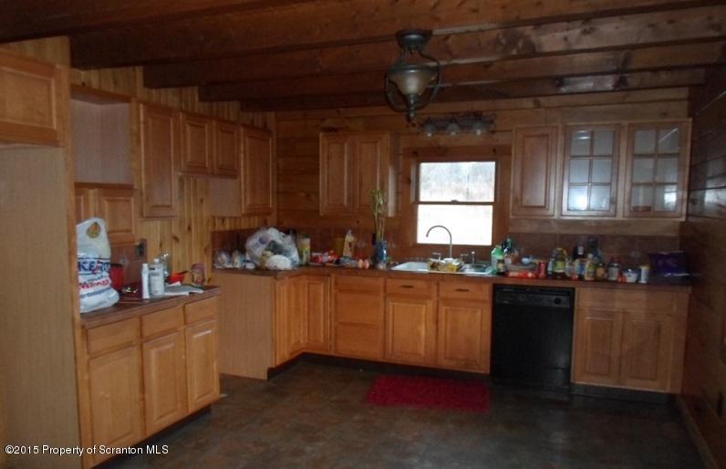 368 South Preston Road Lakewood, PA 18439 - Photo 3 of 11 Gallery Image 3