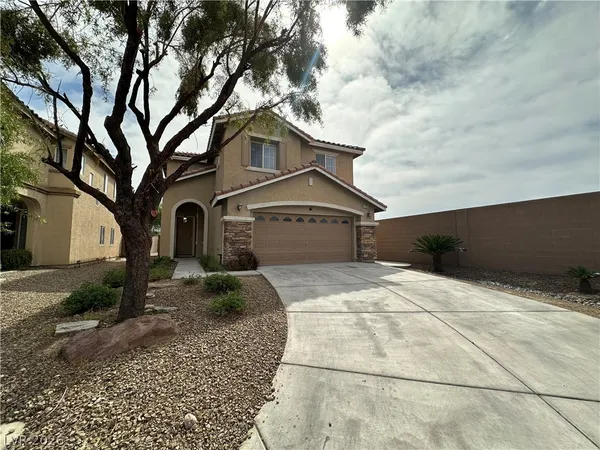 $2,200 | 6904 Caspian Tern Street, North Las Vegas, NV 89084