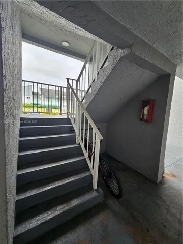 $2,700 | 8475 Southwest 156th Court, Unit 321, Miami, FL 33193