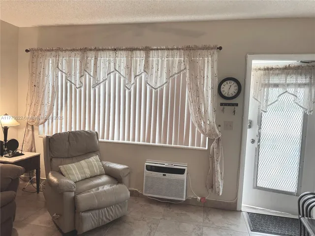$129,000 | 900 Atlantic Shores Boulevard, Unit 220, Hallandale Beach, FL 33009