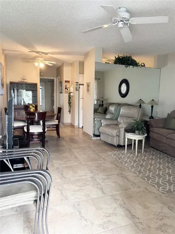 $129,000 | 900 Atlantic Shores Boulevard, Unit 220, Hallandale Beach, FL 33009