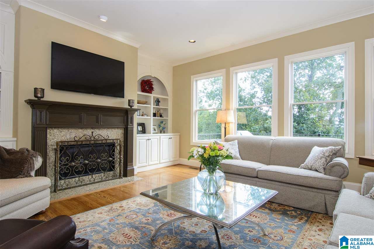 5221 Mountain Ridge Parkway Birmingham, AL 35222 - Photo 8 of 50