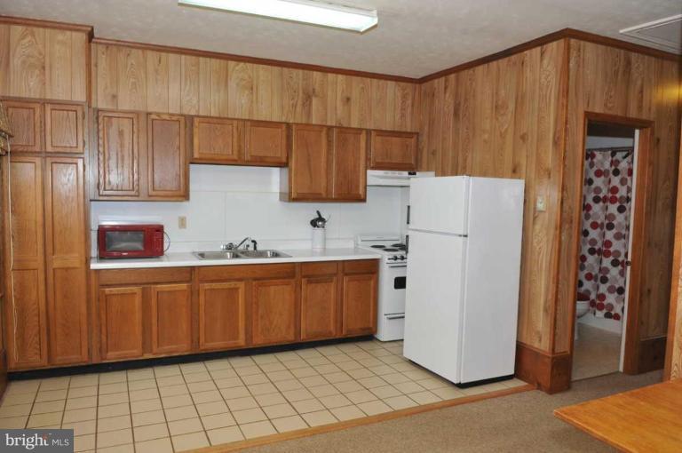 11401 Hill Road Keymar, MD 21757 - Photo 10 of 25 In-Law Suite