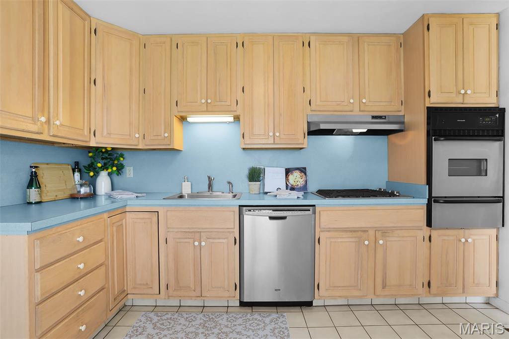 332 Providence Road Ballwin, MO 63011 - Photo 16 of 36