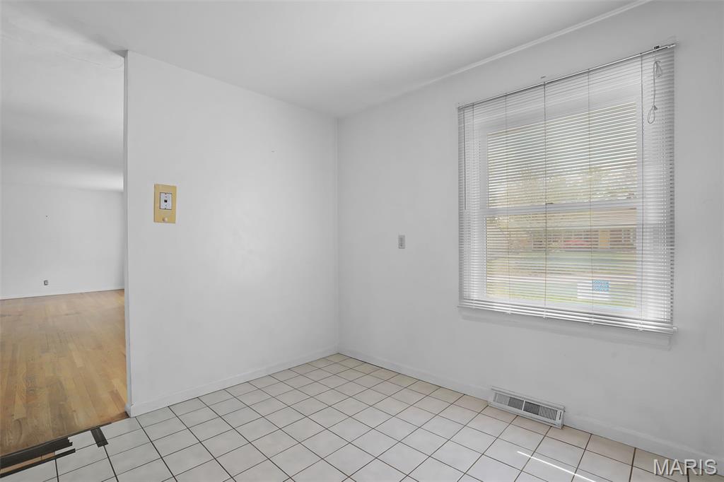 332 Providence Road Ballwin, MO 63011 - Photo 18 of 36