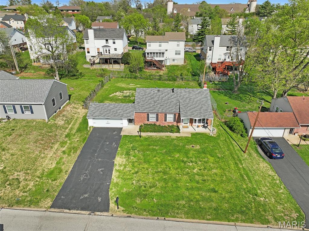 332 Providence Road Ballwin, MO 63011 - Photo 5 of 36