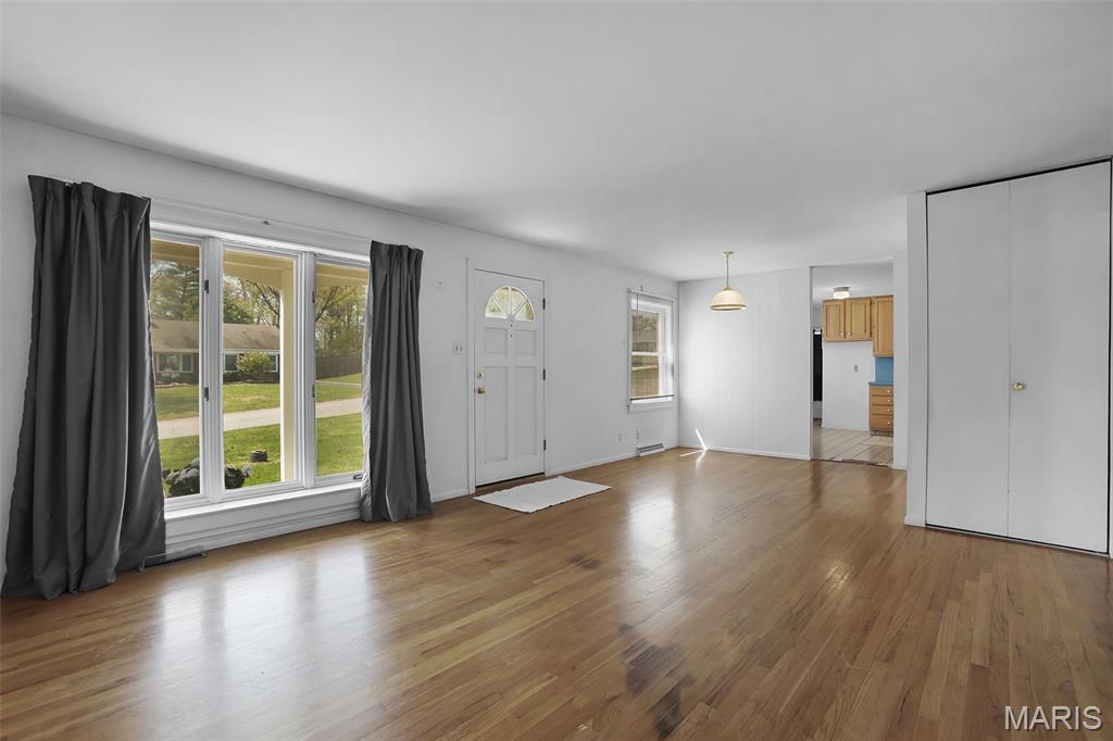 332 Providence Road Ballwin, MO 63011 - Photo 9 of 36