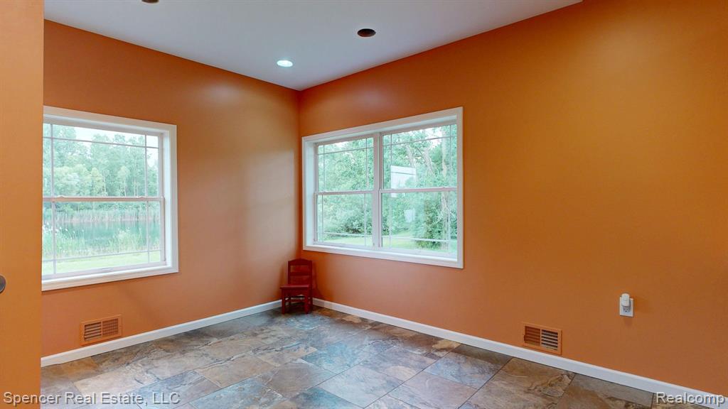 21500 33 Mile Road Armada, MI 48005 - Photo 33 of 60