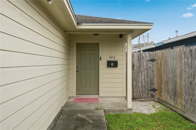 $335,000 | 326 Oleander Avenue, Corpus Christi, TX 78404