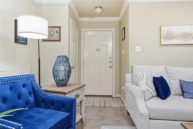 $335,000 | 326 Oleander Avenue, Corpus Christi, TX 78404