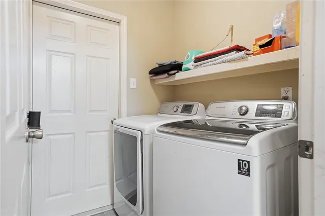 $335,000 | 326 Oleander Avenue, Corpus Christi, TX 78404