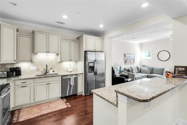 $575,000 | 804 Mariners Circle, St. Simons Island, GA 31522