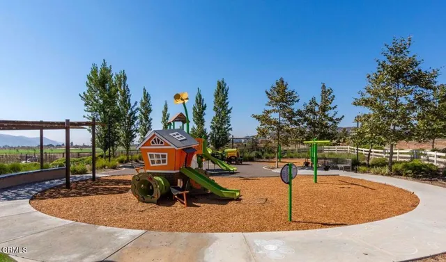 $680,000 | 344 Campbell Court, Santa Paula, CA 93060