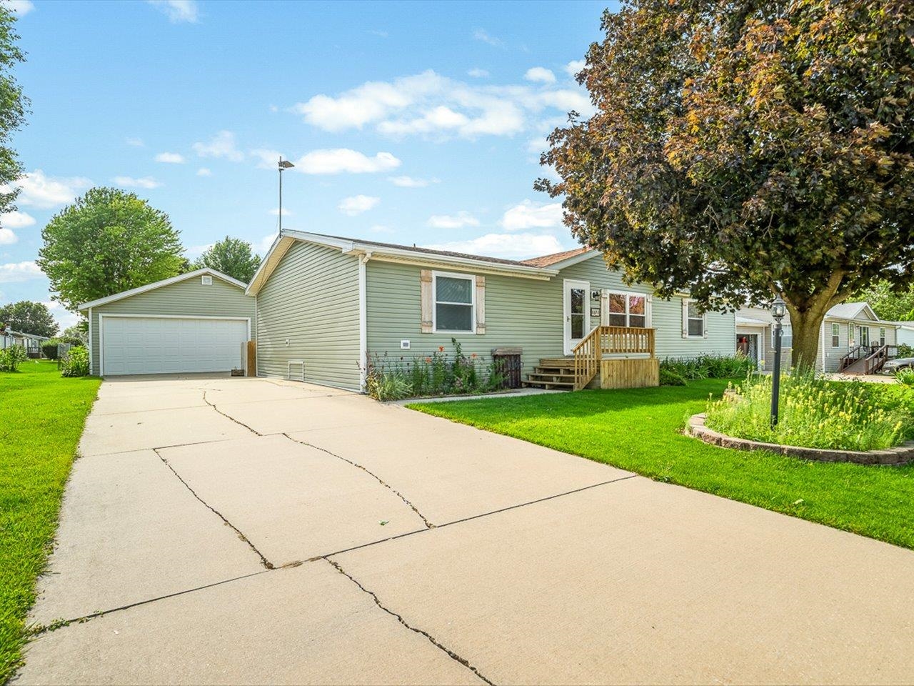 8652 Springwood Court Roscoe, IL 61073 - Photo 1 of 29