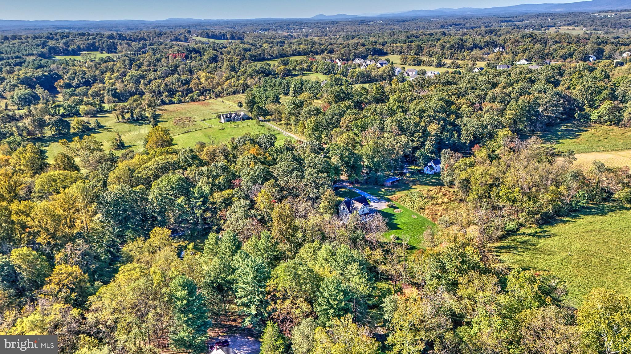 37682 Cooksville Road Purcellville, VA 20132 - Photo 7 of 25 Great location near farms, wineries, shops, dining