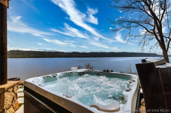 $699,000 | 5113 Stoneview Drive, Charlestown, IN 47111