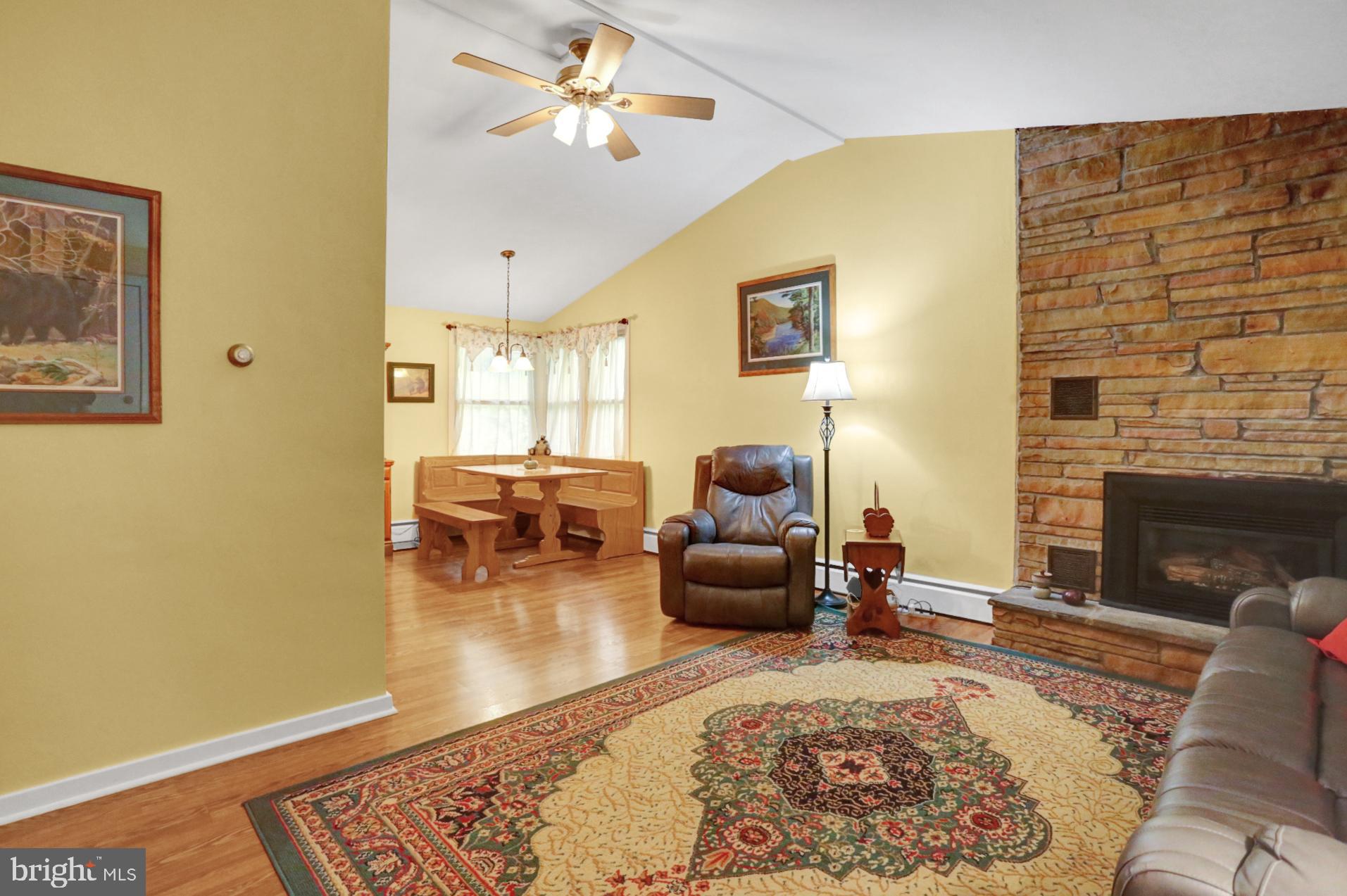 42 MacMillan Road Mohnton, PA 19540 - Photo 6 of 30 Welcoming Open Floor Plan