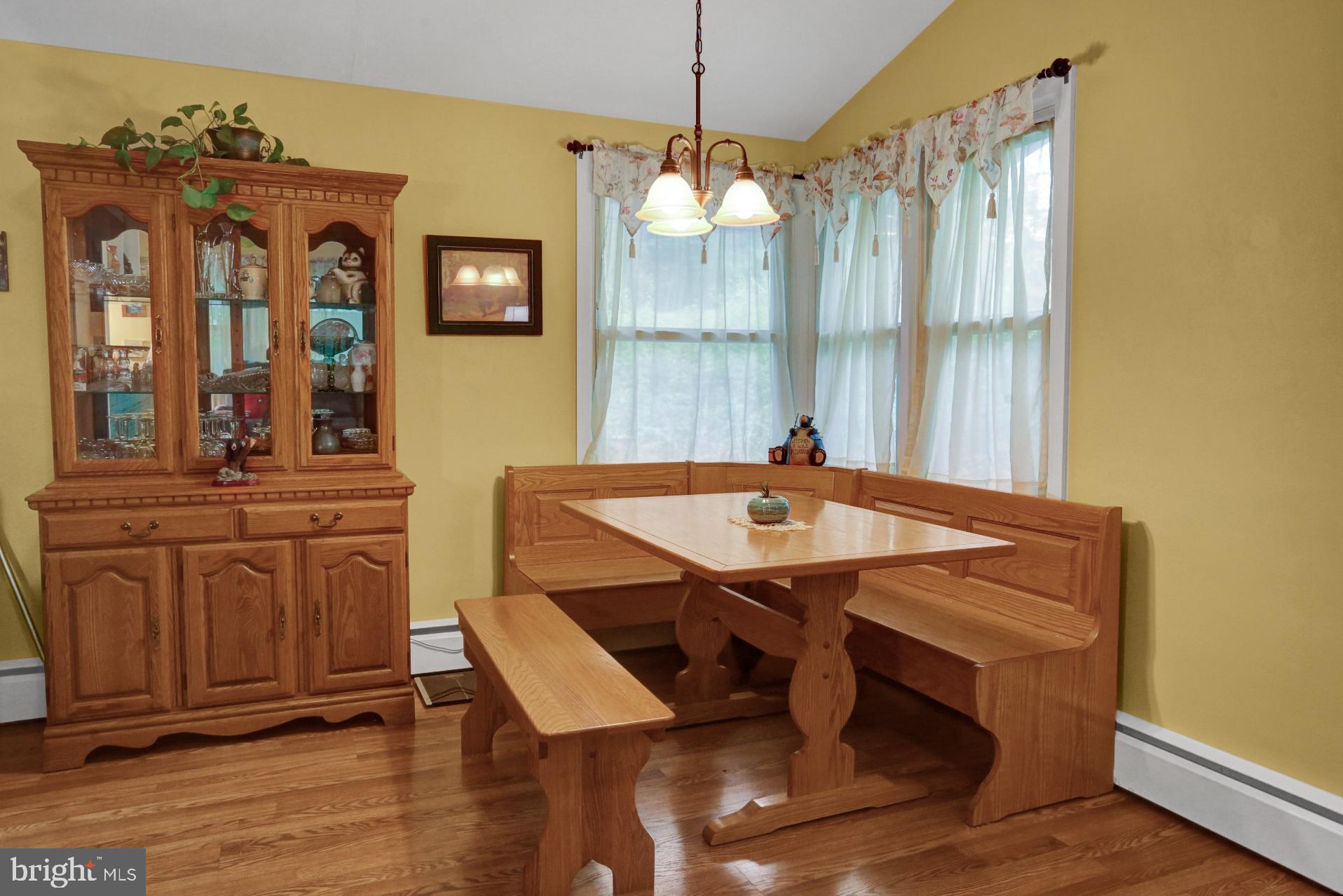 42 MacMillan Road Mohnton, PA 19540 - Photo 7 of 30 Dining Area