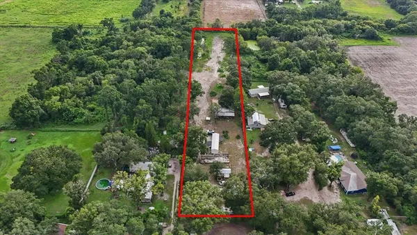 $350,000 | 2102 Sydney Dover Road, Dover, FL 33527