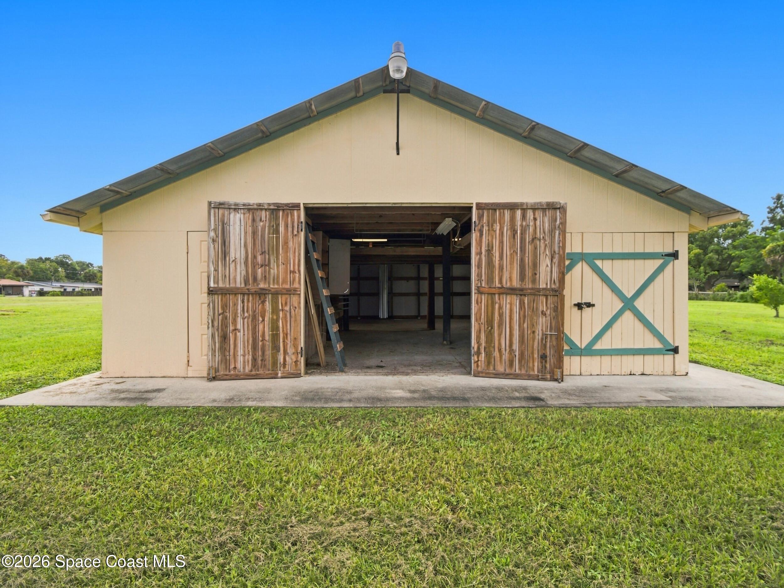 3105 Diamond Road Titusville, FL 32796 - Photo 31 of 53 Acreage With Barn
