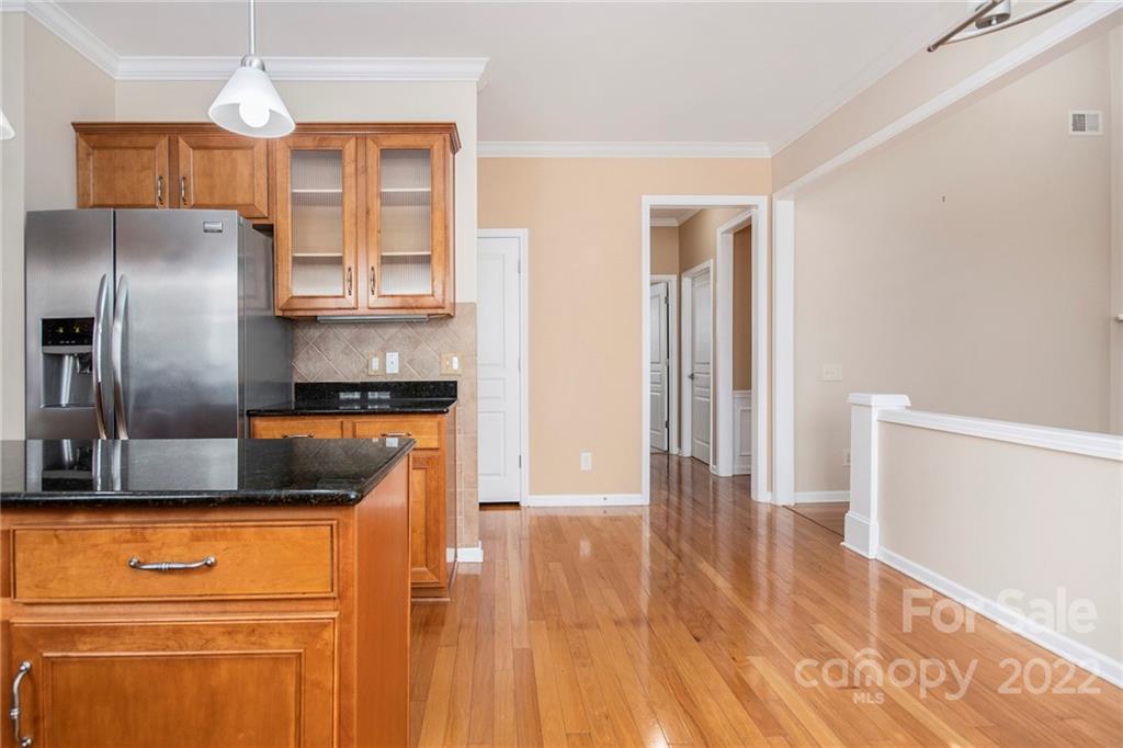 6426 Ridgeview Commons Drive Charlotte, NC 28269 - Photo 6 of 22 Gallery Image 6