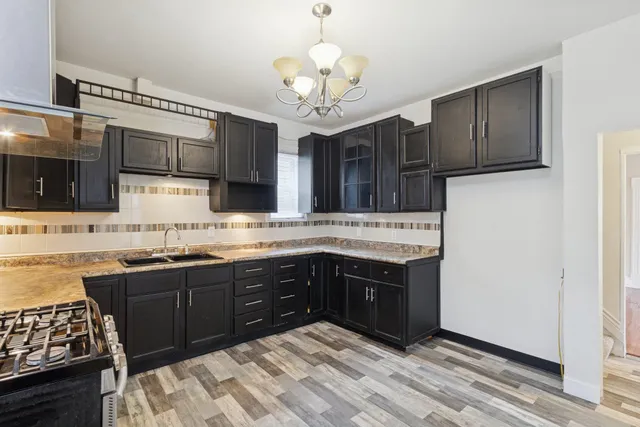 $175,000 | 1611 Oakes Avenue, Rockford, IL 61107