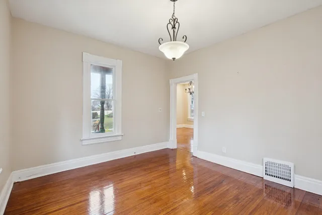 $175,000 | 1611 Oakes Avenue, Rockford, IL 61107