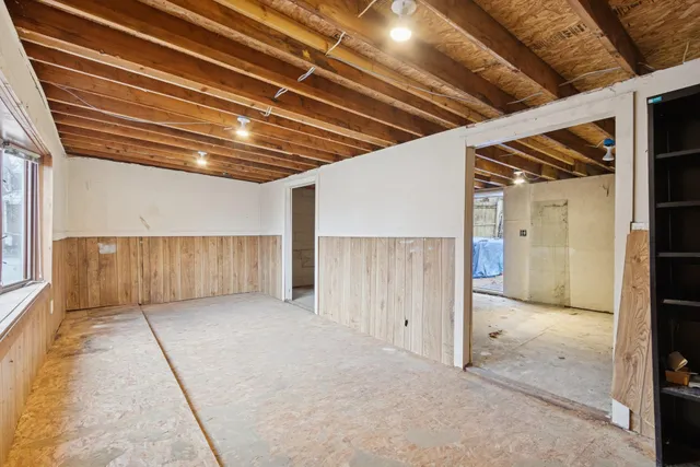 $175,000 | 1611 Oakes Avenue, Rockford, IL 61107