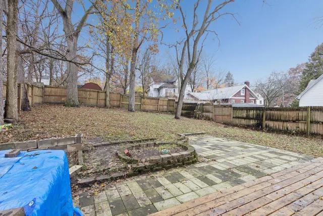 $175,000 | 1611 Oakes Avenue, Rockford, IL 61107