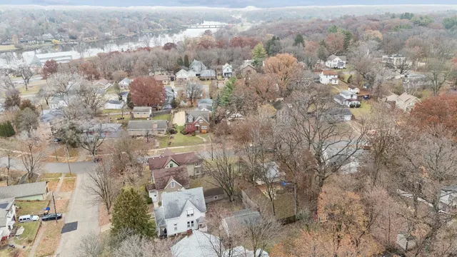 $175,000 | 1611 Oakes Avenue, Rockford, IL 61107