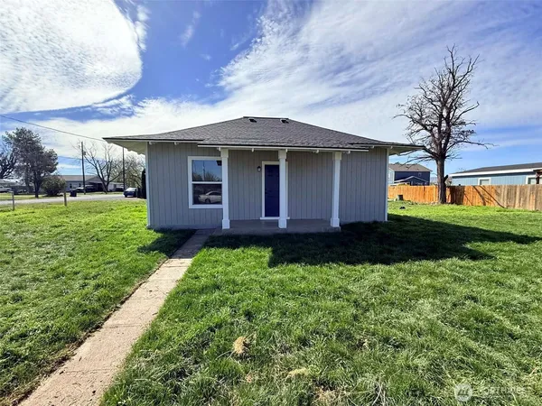 $289,000 | 7 Second Street, Touchet, WA 99360