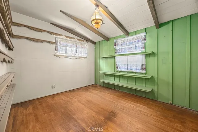 a view of a room with an empty space