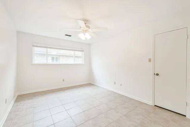 $475,000 | 5502 Olympia Fields Lane, Houston, TX 77069