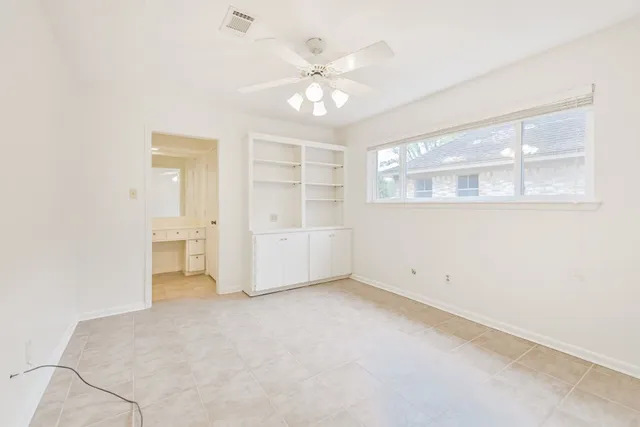 $475,000 | 5502 Olympia Fields Lane, Houston, TX 77069