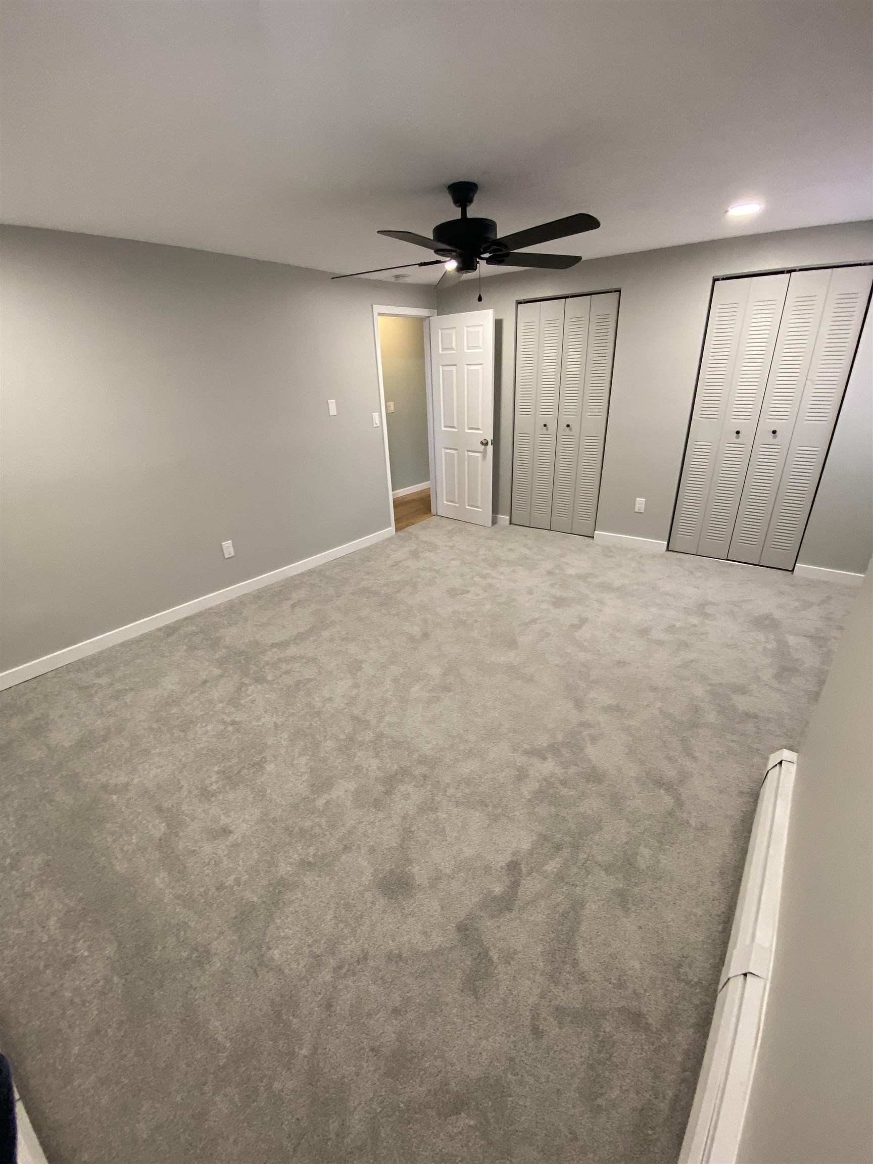 112 English Village Road, Unit 303 Manchester, NH 03102 - Photo 8 of 17 Gallery Image 8