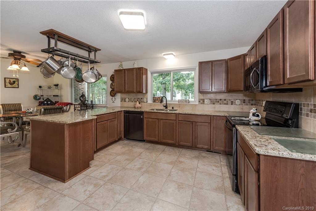 5613 Camp Creek Road Lancaster, SC 29720 - Photo 6 of 46 Gallery Image 6