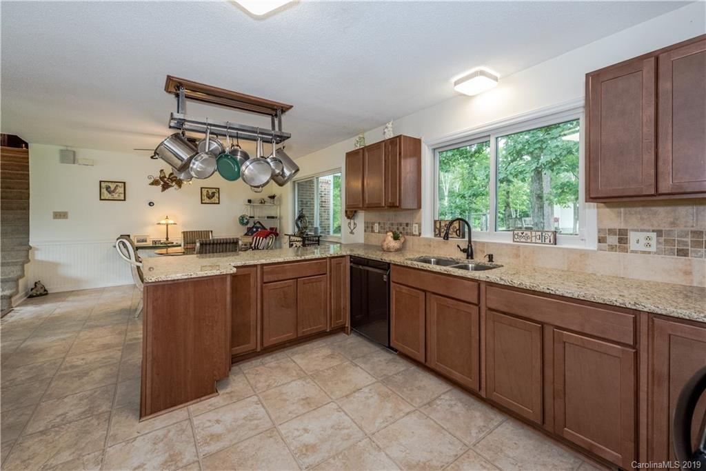 5613 Camp Creek Road Lancaster, SC 29720 - Photo 8 of 46 Gallery Image 8